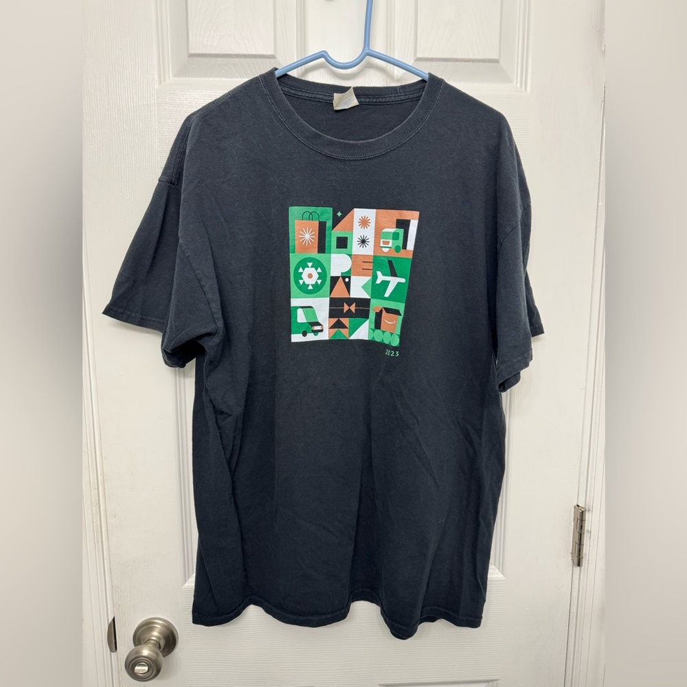 Amazon Employee Peak 2023 T-shirt Size XL